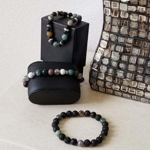 Meet your Posher, Chris-n-Neet - Picture 9 of 16